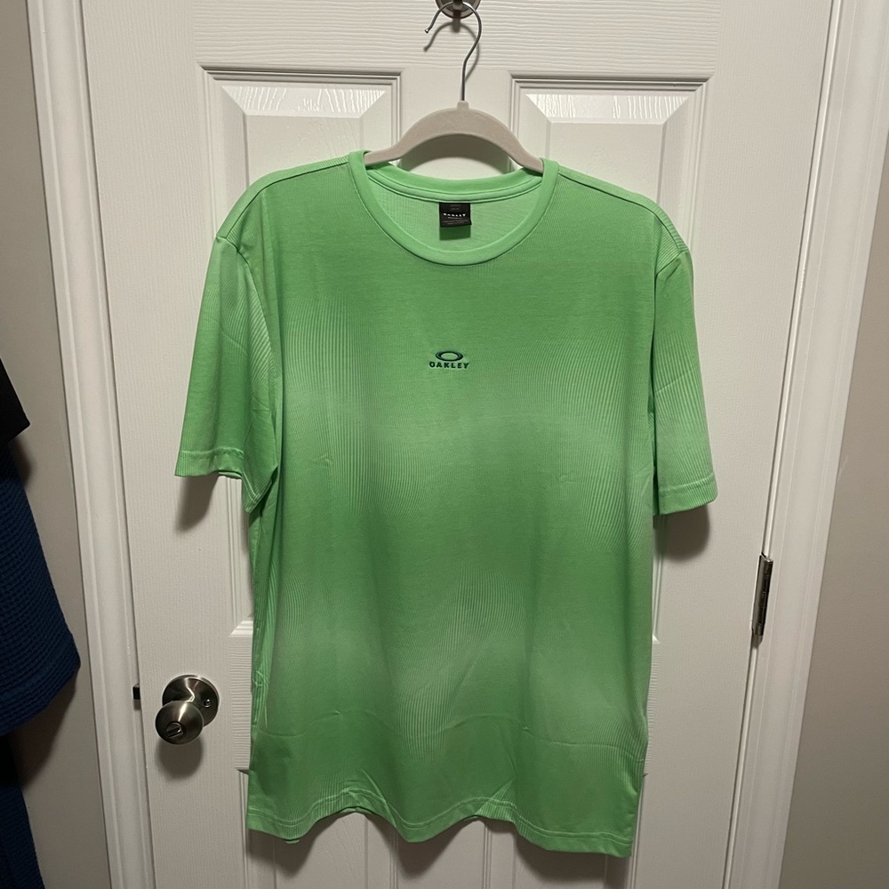 Oakley Green Ombré Athletic Top